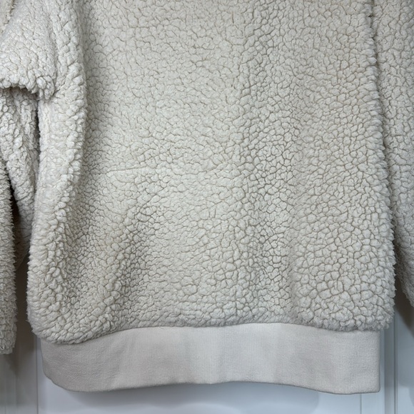 VS Fleece Jacket Small Off White with Full Zip Women’s - Picture 6 of 13